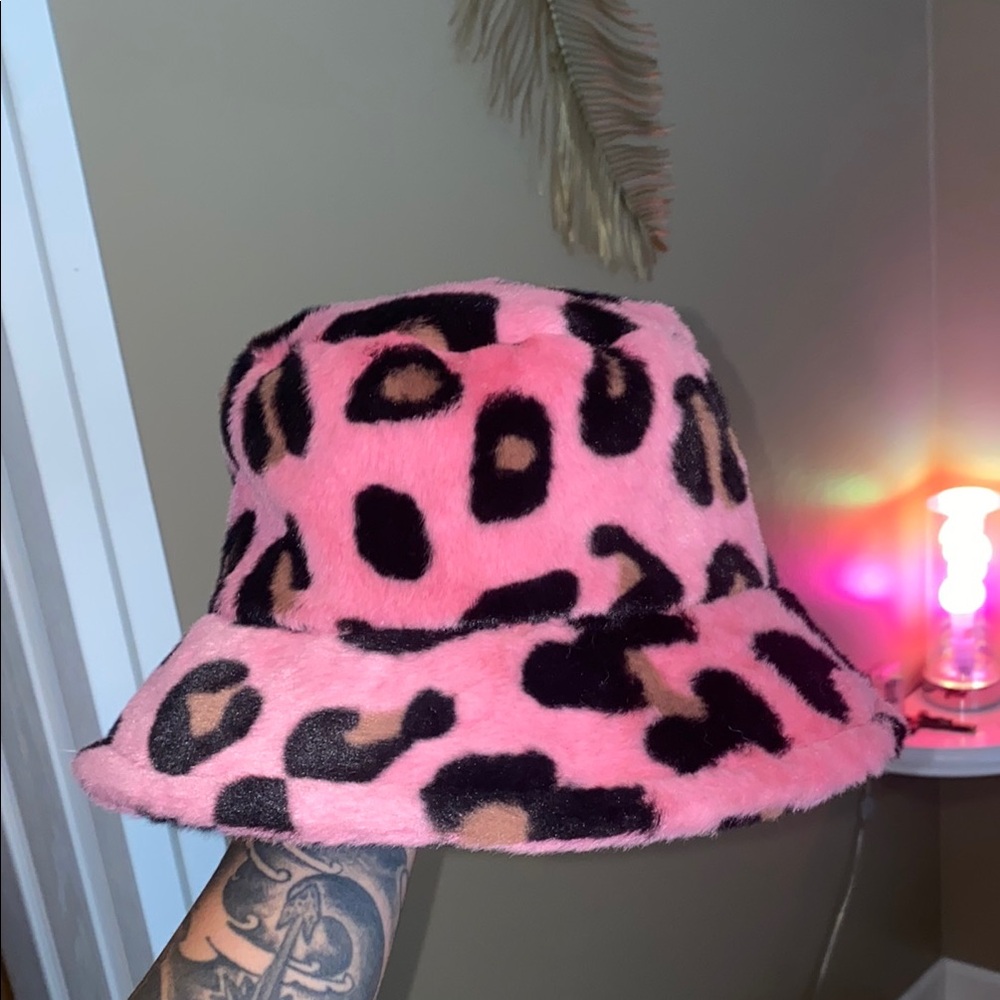Leopard Print Pink Bucket Hat
